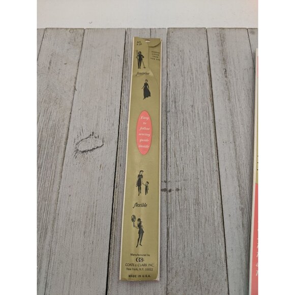 Vintage J&P Coats Neck Opening Metal Zipper 18" Red 128 - Picture 4 of 4